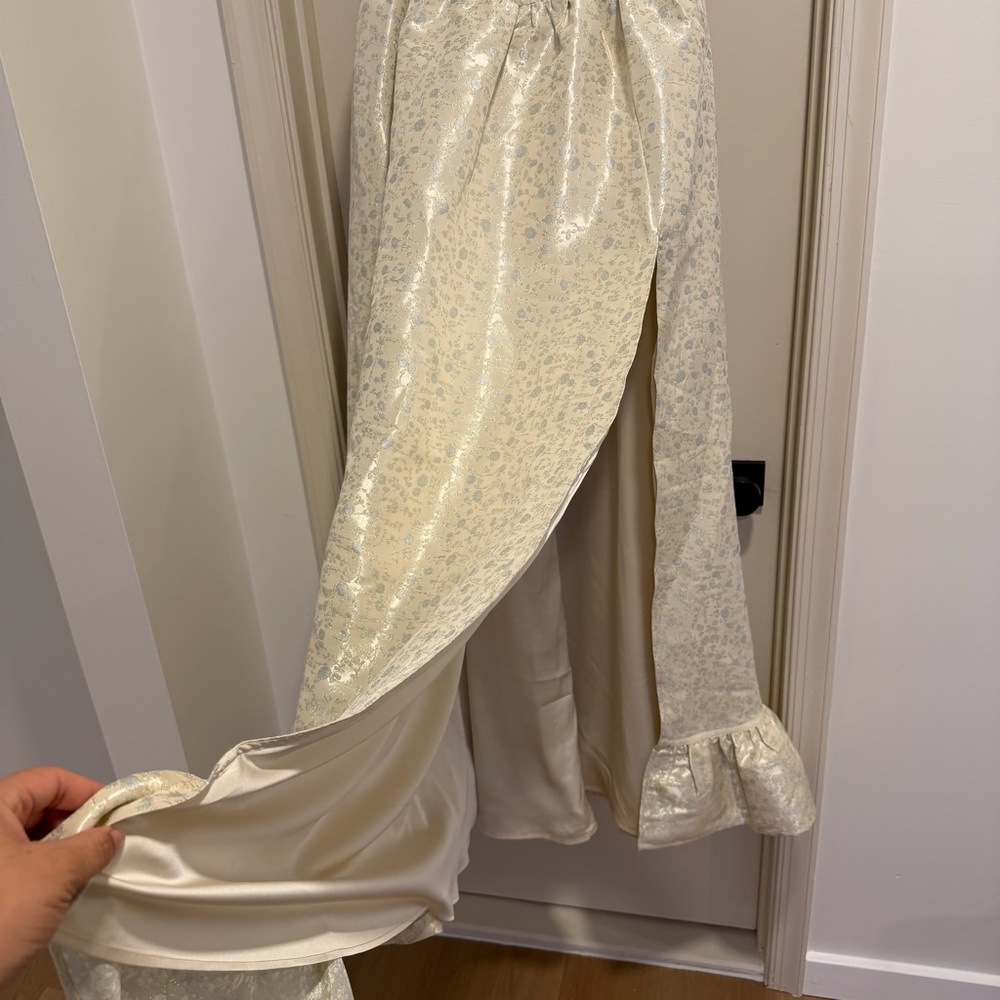 V. Chapman The Ava Dress in Light Blue Duchess Size 2 NEW! New with tags! - Picture 8 of 15